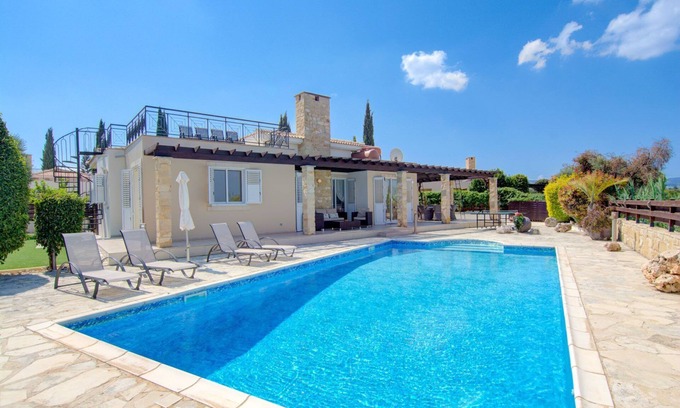 Polis Cottage | Villa Golden Coast 06 - a villa that sleeps 6 guests in 3 bedrooms