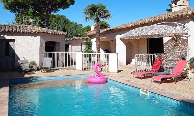 Pomerols Villa | VILLA GRAND CONFORT private pool 4 bdrms wifi air conditioning 10 km sea