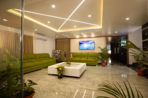 Devanahalli Hotel | Villa Grand Hotel Near Kempegowda International Airport