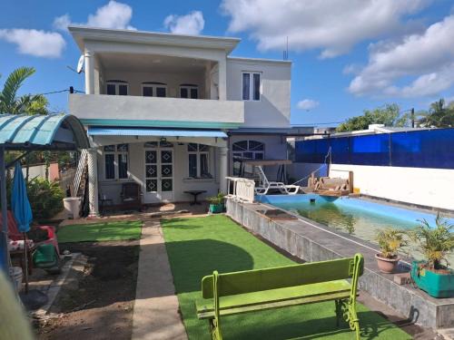 Midlands Ski Chalet | Villa Grande Baie Géranium La Croisette