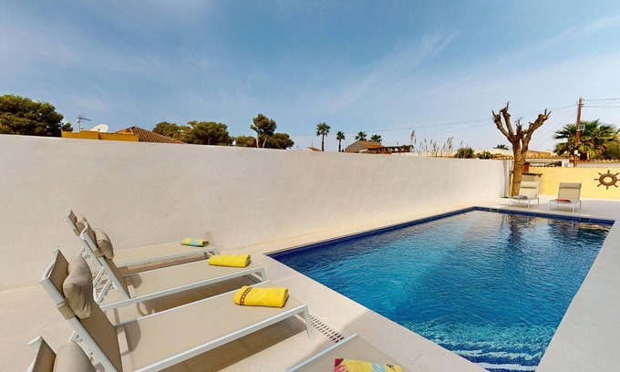 Lo Tacon Villa | Villa Greenland-A Murcia Holiday Rentals Property