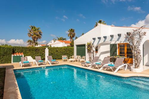 Cap d'Artrutx Villa | Villa Gum