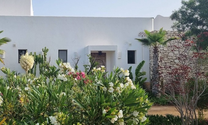 Ghazoua Villa | Villa Haut Standing Avec Piscine Chauffée,12 Pers. Essouira