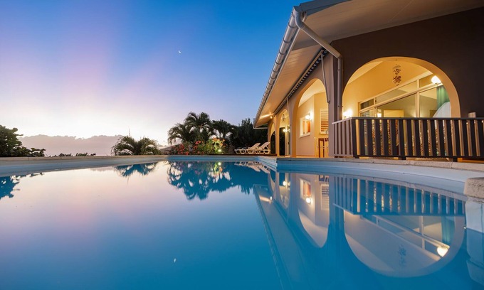 Moorea-Maiao Villa | Villa Hoe by Tahiti Homes®. Swimming pool and sea view, ideal for a getaway for two!