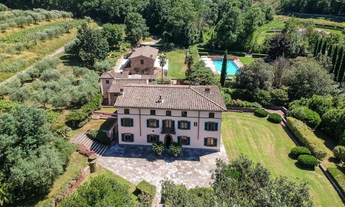 Santa Maria del Giudice Villa | Villa Il Poderino a Lucca