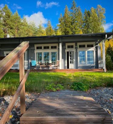 Savonlinna Apartment | Villa Iltaranta - Cottage on the shore of Lake Saimaaa