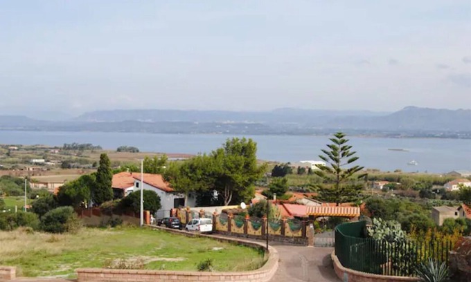 Sant'Antioco Villa | Villa in a quiet location but close to the town center of Sant'antioco
