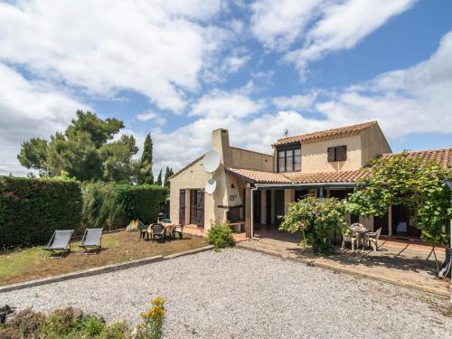 Beaufort Villa | Villa in Beaufort with Pool & Views