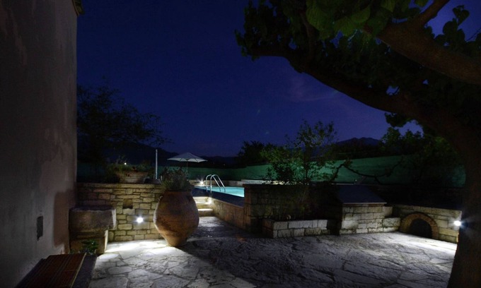 Apokoronas House | Villa in Crete with Vineyard Experience