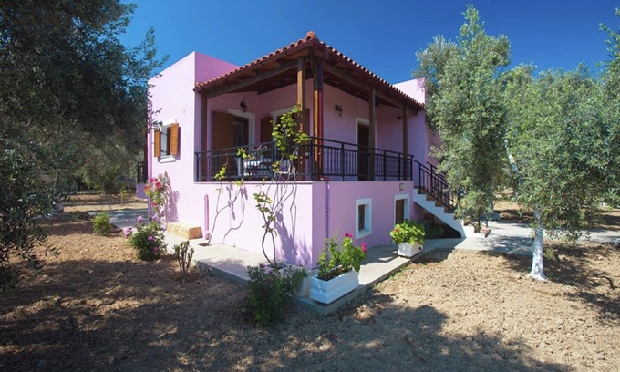 Asteri House | Villa in Crete near Rethymno Beach