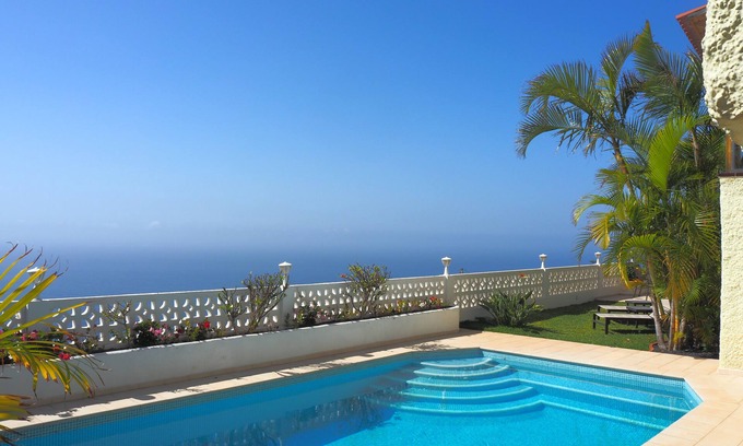 La Matanza de Acentejo Villa | Villa in quiet location with superb views of the Atlantic Ocean and private pool