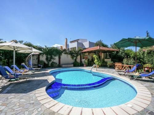 Stamnoi Villa | Villa in Heraklion with Private Pool & Beaches