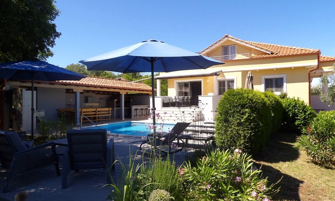 Rakalj Villa | Villa in Kroatien Istrien Rakalj Nahe Pula Pool 5 Schlafzimmer