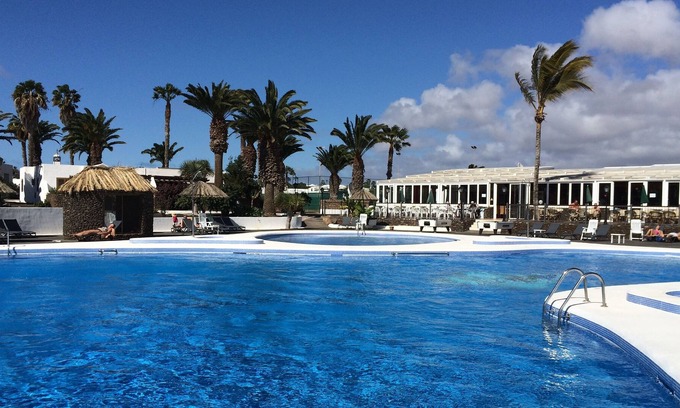 Playa Blanca House | Villa In Las Brisas, Playa Blanca, Lanzarote Central Location