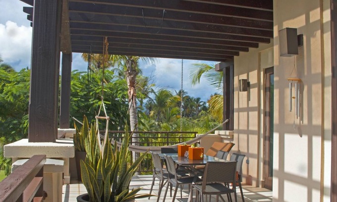 Herreras Villa | Villa in Red