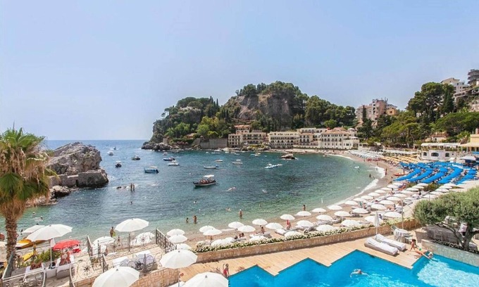 Gaggi House | Villa in Sicily Near Taormina Beaches