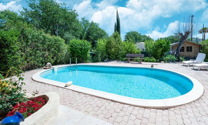Taradeau House | Villa in Taradeau near Vineyards & Beaches