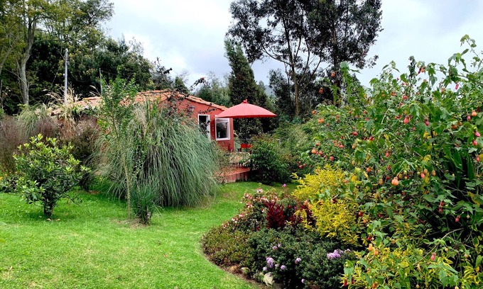 Gachancipa Ski Chalet | Villa in the countryside, overlooking gardens and a wonderful mountain