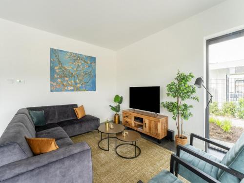 Zeewolde Villa | Villa in Zeewolde near Flevostrand Beach, cleaning included