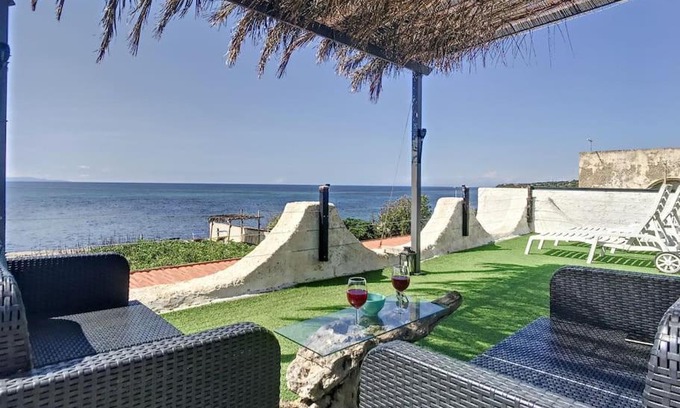 Sorso Villa | Villa Indipendent Relax Position[Ingresso a Mare]