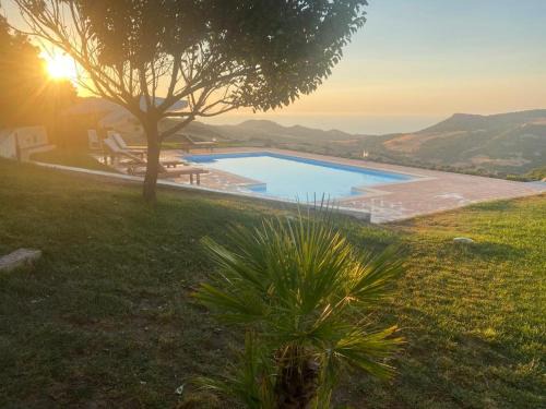 Tergu Villa | Villa Infinity