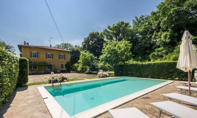 Bucine Villa | Villa Iole, beautuful country house with private swimming pool.