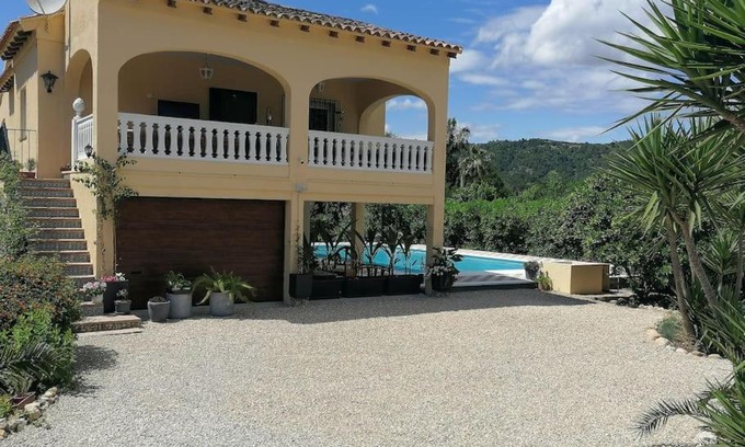 Alzira House | Villa Isabelle