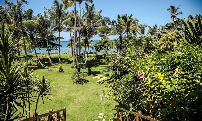 Las Galeras Villa | Villa Ixora - Ocean Front