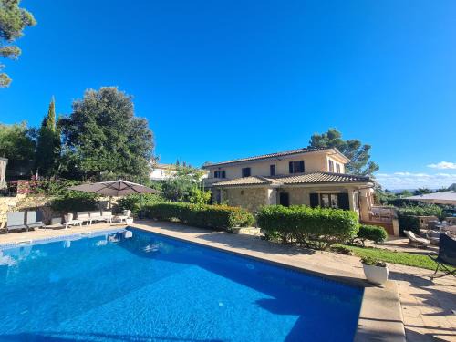 Crestatx Villa | VILLA JACELIA