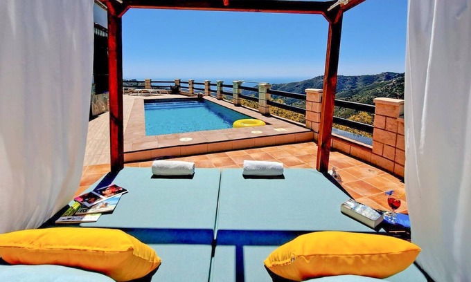 Competa Villa | Villa Jarana Cómpeta by Ruralidays