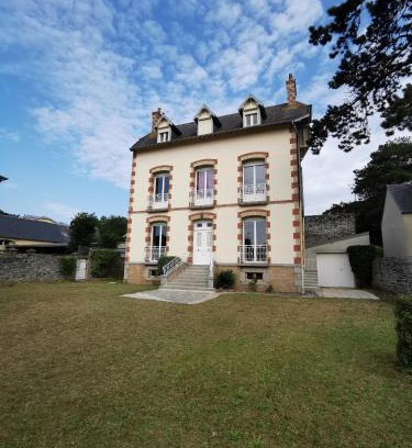 Saint-Pair-sur-Mer House | Villa Jeanne Marie