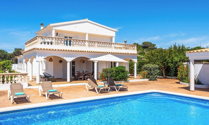 Punta Prima Villa | Villa Jessela - beautiful villa with private pool, Wi-Fi, BBQ - close to beach