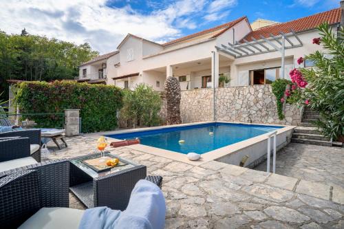 Vrboska Villa | Villa JoHa
