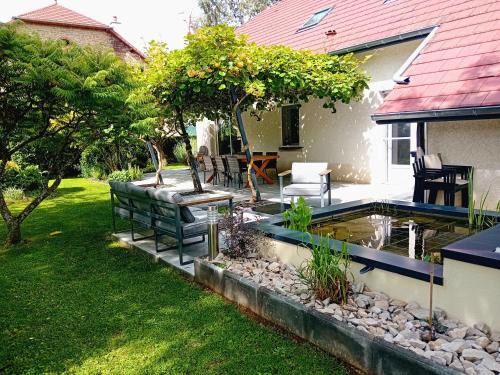 Miery House | Villa Jura Poligny