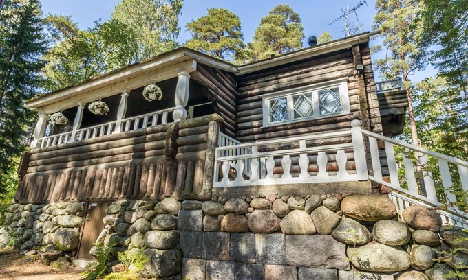 Itainen District House | Villa kallahti beach view helsinki by Interhome