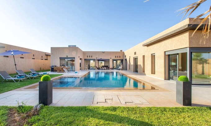 El Aggada Villa | Villa Kassia : Luxury, Relaxation and Comfort with Hammam and Heated Pool