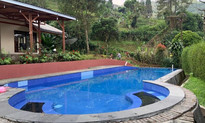 Cisarua Villa | Villa Kay Hills