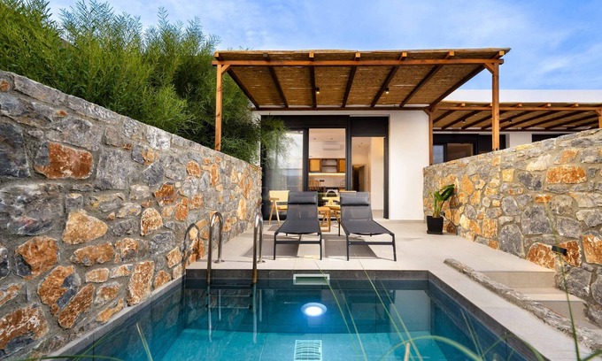 Kiotari Villa | Villa Kiotari Sky - One Bedroom Villa, Sleeps 2