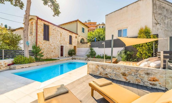 Makhairoi Villa | Villa Kirke
