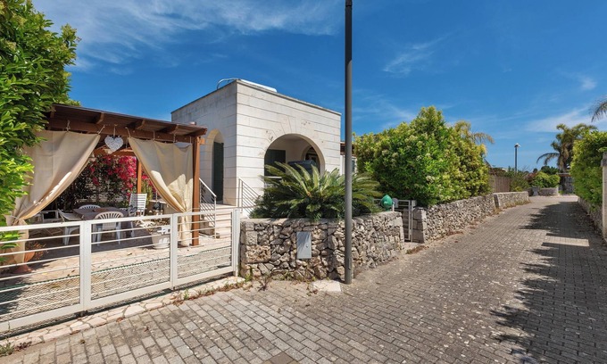 Otranto Villa | Villa Ko by BarbarHouse