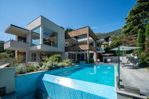 Calozzo Apartment | Villa Koi - where luxury meets serenity