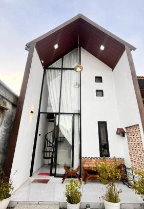 Dieng Villa | Villa kumudini's 2