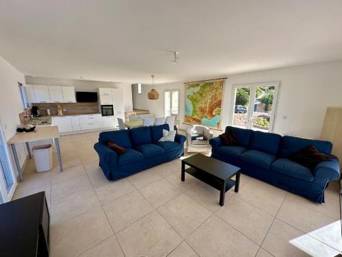 Roquebrun House | Villa l'Esquirol with view and pool, cleaning included
