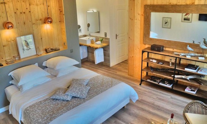 Braud-et-Saint-Louis Bed & Breakfast | Villa l'Estuaire Chambres d'Hôtes