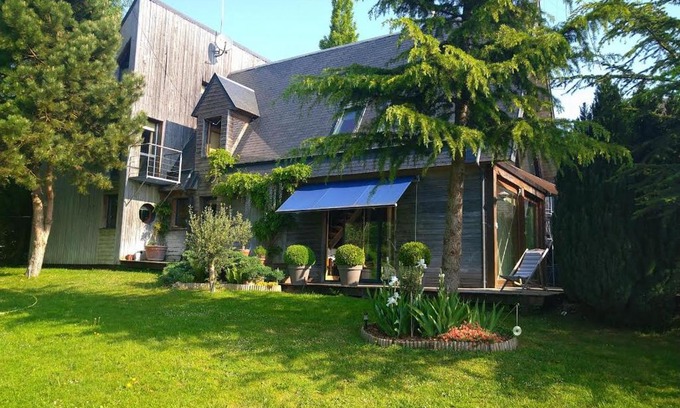 La Lande-Saint-Leger Villa | Villa Les ONDES.