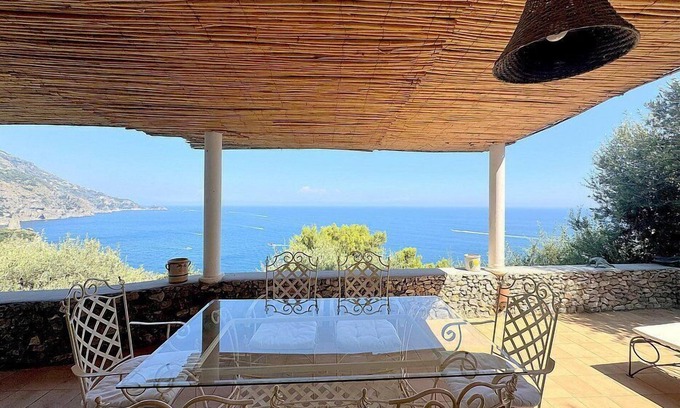 Praiano Villa | Villa La Gattaia: A characteristic two-story villa built sheer above the sea, with Free WI-FI.