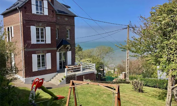 Ault House | Villa la Marsa en Haut de Falaise du Bois de Cise