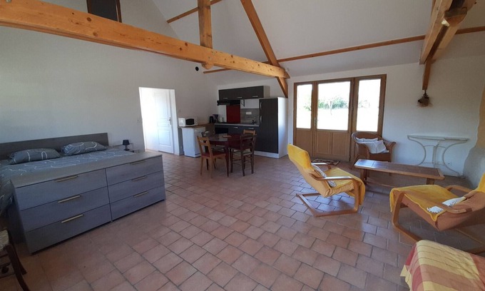 La Puye House | Villa La Puye, studio flat, 2 persons
