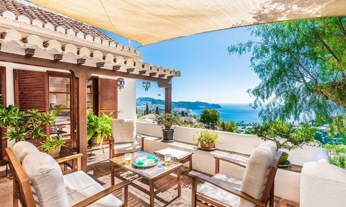 Almunecar Villa | Villa La Saliega Almuñécar by Ruralidays