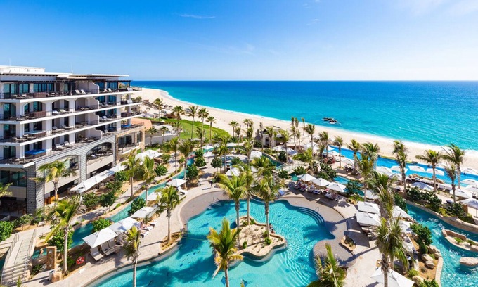 San Jose del Cabo Resort | Villa La Valencia located between Tequila Cove and Tule Beach